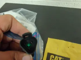 Cat1022240 Cat 350570/cat1022240 - Sensor Fuel Coolant Temp Cat1022240/350570 Catbx8 #3