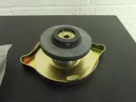 6l8617 Cat - Radiator Cap Catbx8 #2