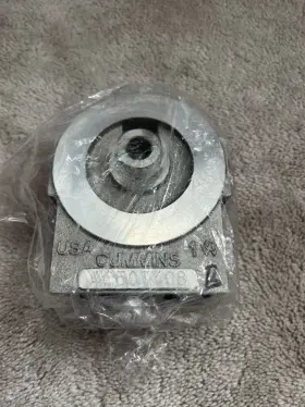 3284084 Cummins Fleetguard Fuel Filter Head New