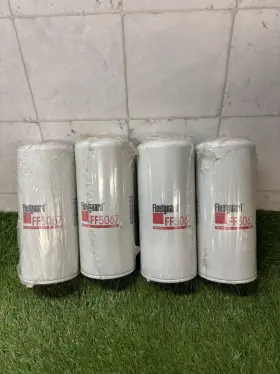 Be704a22-3c8d-4 Cummins Filtration Lot Of 4 Fleetguard Fuel Filter Spin On Part No Ff5067