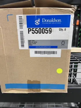 P550059 Donaldson Lube Filter Lot Of 4 New In Box Caterpillar 3i1088