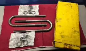 Euclid E-ub5161-13 U Bolt 2 Bolts 4 Washer/nuts New Old Stock Opened Box