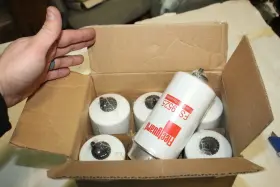 Fs19525 Fleetguard 6 Pack Of Fuel Water Seperator Filter Fs 9525