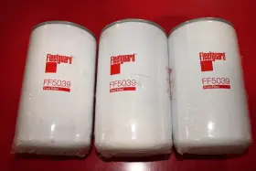 Fleetguard Fs19933 Ff5039 Fuel Filter Lot Of 3 New In Wrapper Fast Free Shipping