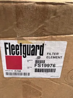 Fs19976 Fleetguard Fuel Water Seperator Cartridge X6 New In Box