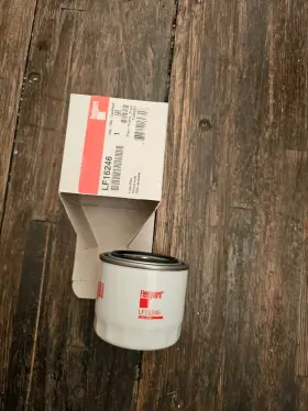 Lf16246 Fleetguard Fg Oil Filter