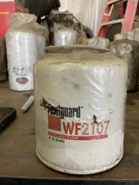 Wf2107 Fleetguard Water Filter -