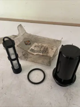 1817677c91 International Genuine Fuel Filter Strainer New Oem