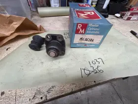 Mc26106 Raybestos Master Cylinder 9w 1957 Up Ford 450 500 5500 600 6000