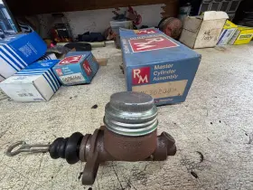 Mc36208 Raybestos Master Cylinder 9w