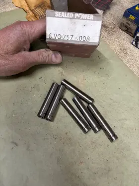 Vg757008 Sealed Power Vg757 008 Valve Guides Box Of 6