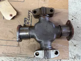 5-324x Spicer U Joint 9w. Missing All Hardware