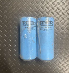 11-5704 Thermo King 11-5705 New Fuel Filters Primary And Secondary Filter 11-5704 Thermo King 11-5705 New Fuel Filters Primary And Secondary Filter