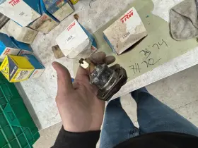 K8310 Trw 10334 Ball Joint Ftftftftft Read The Listingftftft 9w. Moog Cross 2 Of Them #3 K8310 Trw 10334 Ball Joint Ftftftftft Read The Listingftftft 9w. Moog Cross 2 Of Them #3