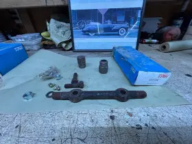 13173a Trw Shaft Kit 9w. You Get 2 Kits