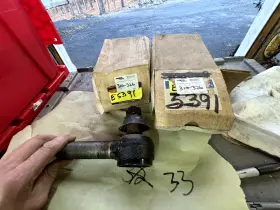 310-326 Trw Tie Rod White Trucks 9w. 2 Of Them 310-326 Trw Tie Rod White Trucks 9w. 2 Of Them