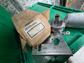 Wc19612 United Technologies Wiper Motor 9w Wc19612 United Technologies Wiper Motor 9w