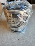 Qty 1**FLEETGUARD HF6079 Hydraulic Filter / John Deere. Fixed Price $30.00.